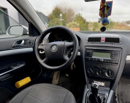 Серый Шкода Октавия, объемом двигателя 1.6 л и пробегом 203 тыс. км за 5000 $, фото 9 на Automoto.ua