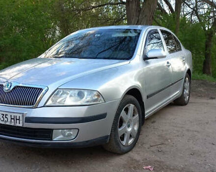 Серый Шкода Октавия, объемом двигателя 1.6 л и пробегом 209 тыс. км за 6300 $, фото 6 на Automoto.ua