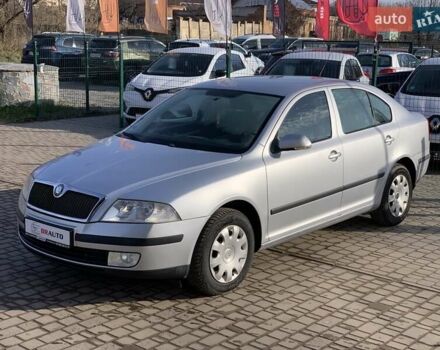 Серый Шкода Октавия, объемом двигателя 1.4 л и пробегом 239 тыс. км за 6755 $, фото 1 на Automoto.ua