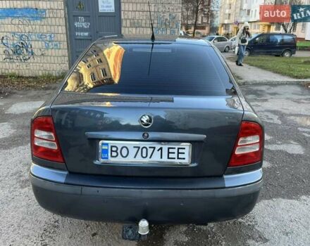 Сірий Шкода Октавія, об'ємом двигуна 1.6 л та пробігом 393 тис. км за 4400 $, фото 4 на Automoto.ua