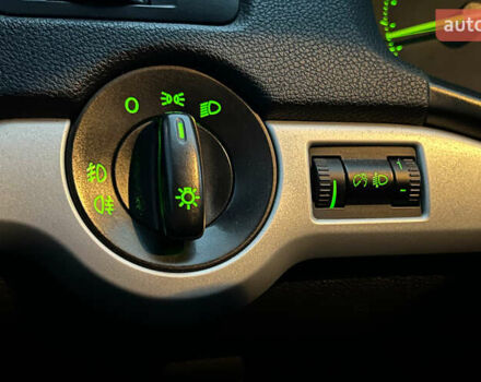 Серый Шкода Октавия, объемом двигателя 1.6 л и пробегом 250 тыс. км за 5850 $, фото 13 на Automoto.ua