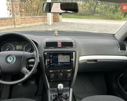 Сірий Шкода Октавія, об'ємом двигуна 1.6 л та пробігом 200 тис. км за 6100 $, фото 14 на Automoto.ua