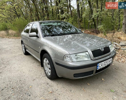 Серый Шкода Октавия, объемом двигателя 1.6 л и пробегом 260 тыс. км за 5600 $, фото 17 на Automoto.ua