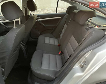 Серый Шкода Октавия, объемом двигателя 1.6 л и пробегом 257 тыс. км за 5800 $, фото 8 на Automoto.ua