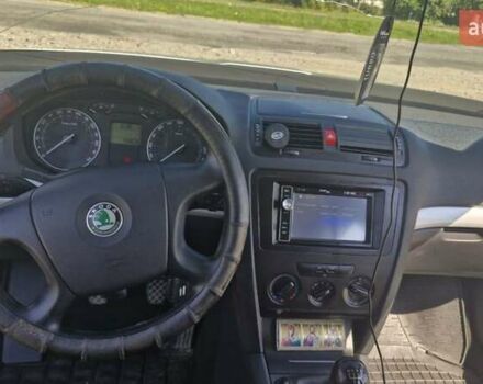 Сірий Шкода Октавія, об'ємом двигуна 1.6 л та пробігом 300 тис. км за 6500 $, фото 6 на Automoto.ua