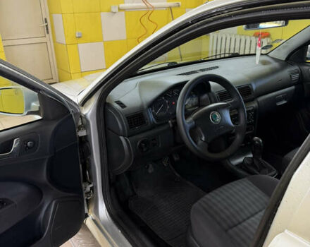 Серый Шкода Октавия, объемом двигателя 1.6 л и пробегом 284 тыс. км за 5700 $, фото 8 на Automoto.ua