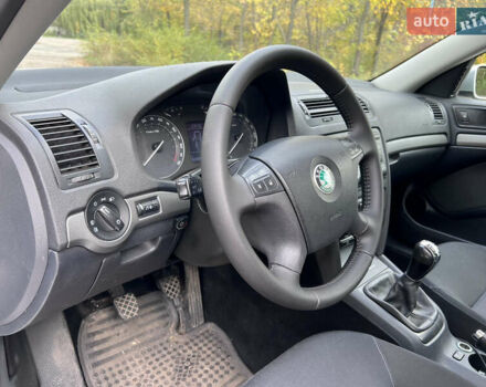 Сірий Шкода Октавія, об'ємом двигуна 1.6 л та пробігом 283 тис. км за 5500 $, фото 14 на Automoto.ua