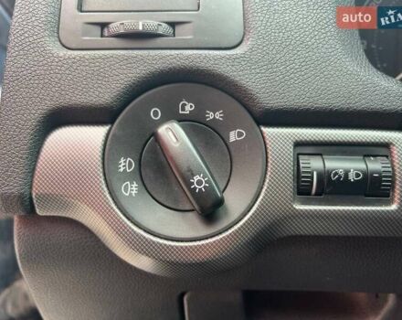 Сірий Шкода Октавія, об'ємом двигуна 1.6 л та пробігом 225 тис. км за 6990 $, фото 17 на Automoto.ua