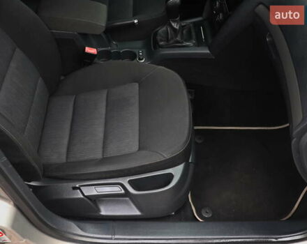 Сірий Шкода Октавія, об'ємом двигуна 1.6 л та пробігом 320 тис. км за 5999 $, фото 14 на Automoto.ua