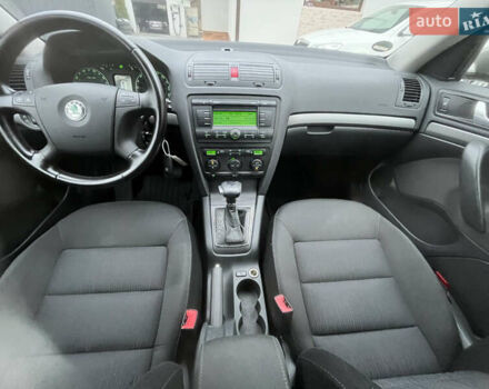 Серый Шкода Октавия, объемом двигателя 1.6 л и пробегом 234 тыс. км за 6999 $, фото 6 на Automoto.ua