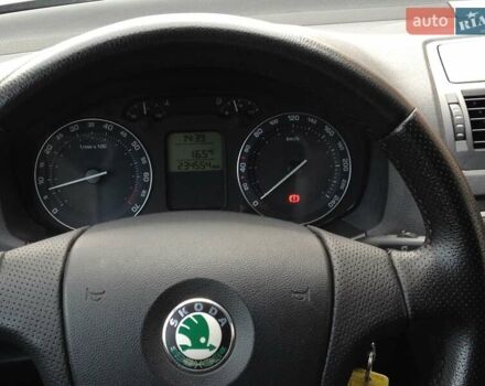 Сірий Шкода Октавія, об'ємом двигуна 1.6 л та пробігом 235 тис. км за 6100 $, фото 12 на Automoto.ua