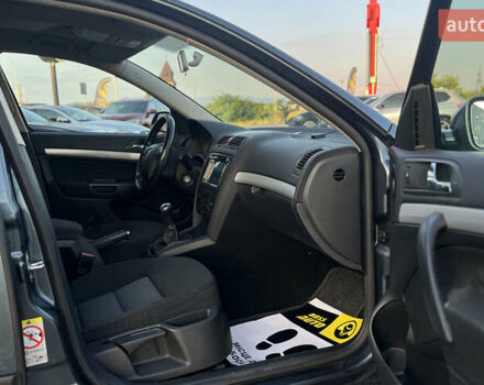 Серый Шкода Октавия, объемом двигателя 1.6 л и пробегом 147 тыс. км за 6450 $, фото 22 на Automoto.ua