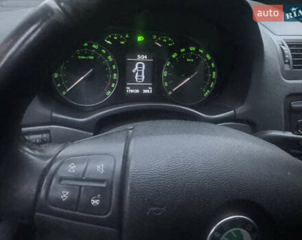 Шкода Октавия 2007 в Каменце-Подольском на Automoto.ua Серый Шкода Октавия, объемом двигателя 1.6 л и пробегом 177 тыс. км за 6700 $, фото 12 на Automoto.ua