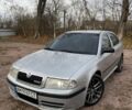 Сірий Шкода Октавія, об'ємом двигуна 1.8 л та пробігом 293 тис. км за 4200 $, фото 1 на Automoto.ua