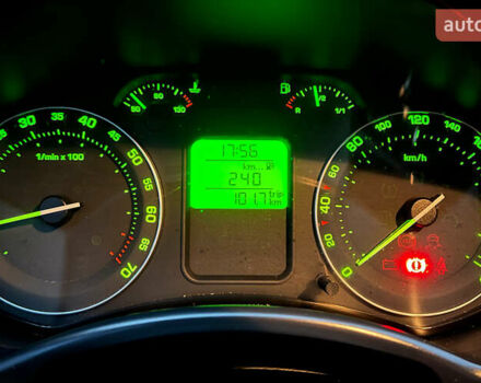 Серый Шкода Октавия, объемом двигателя 1.6 л и пробегом 250 тыс. км за 5850 $, фото 9 на Automoto.ua