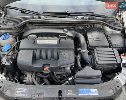 Сірий Шкода Октавія, об'ємом двигуна 1.6 л та пробігом 283 тис. км за 5500 $, фото 9 на Automoto.ua