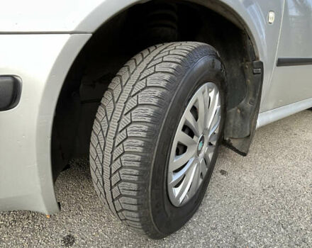 Сірий Шкода Октавія, об'ємом двигуна 1.6 л та пробігом 225 тис. км за 5100 $, фото 8 на Automoto.ua