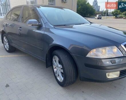 Серый Шкода Октавия, объемом двигателя 1.6 л и пробегом 298 тыс. км за 4700 $, фото 2 на Automoto.ua