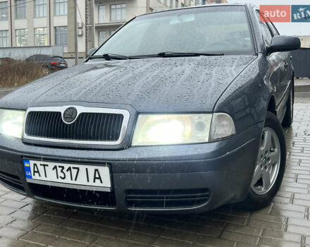 Сірий Шкода Октавія, об'ємом двигуна 1.8 л та пробігом 310 тис. км за 3950 $, фото 1 на Automoto.ua