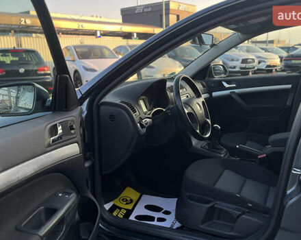 Серый Шкода Октавия, объемом двигателя 1.6 л и пробегом 147 тыс. км за 6450 $, фото 21 на Automoto.ua