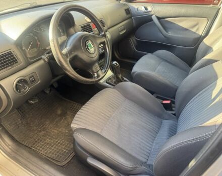 Сірий Шкода Октавія, об'ємом двигуна 1.8 л та пробігом 245 тис. км за 3950 $, фото 6 на Automoto.ua