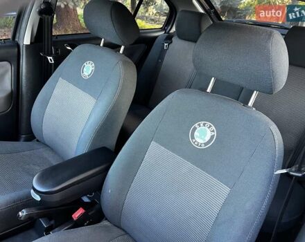 Сірий Шкода Октавія, об'ємом двигуна 1.6 л та пробігом 275 тис. км за 6500 $, фото 17 на Automoto.ua