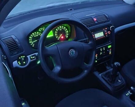 Серый Шкода Октавия, объемом двигателя 1.6 л и пробегом 240 тыс. км за 4850 $, фото 47 на Automoto.ua