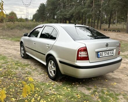 Серый Шкода Октавия, объемом двигателя 1.6 л и пробегом 325 тыс. км за 4450 $, фото 2 на Automoto.ua