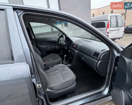 Сірий Шкода Октавія, об'ємом двигуна 1.8 л та пробігом 310 тис. км за 3950 $, фото 38 на Automoto.ua