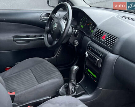 Сірий Шкода Октавія, об'ємом двигуна 1.8 л та пробігом 310 тис. км за 3950 $, фото 41 на Automoto.ua