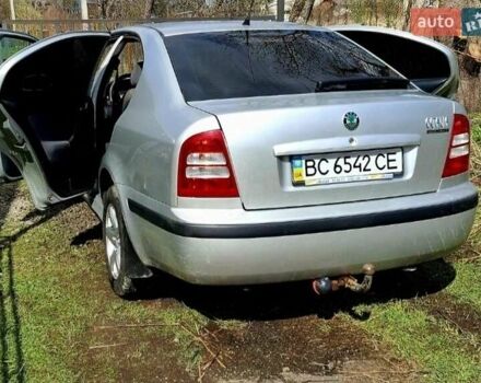 Сірий Шкода Октавія, об'ємом двигуна 1.6 л та пробігом 164 тис. км за 5500 $, фото 2 на Automoto.ua