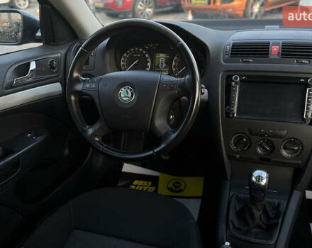 Серый Шкода Октавия, объемом двигателя 1.6 л и пробегом 147 тыс. км за 6450 $, фото 19 на Automoto.ua