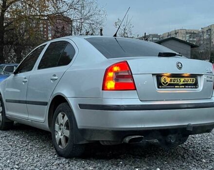 Серый Шкода Октавия, объемом двигателя 1.6 л и пробегом 250 тыс. км за 5850 $, фото 3 на Automoto.ua