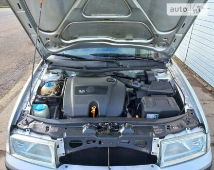 Сірий Шкода Октавія, об'ємом двигуна 1.6 л та пробігом 217 тис. км за 5700 $, фото 3 на Automoto.ua