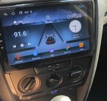 Серый Шкода Октавия, объемом двигателя 1.6 л и пробегом 146 тыс. км за 6400 $, фото 5 на Automoto.ua