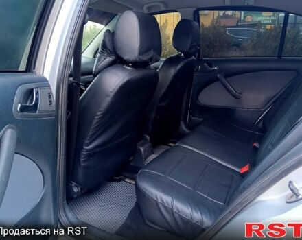 Сірий Шкода Октавія, об'ємом двигуна 1.6 л та пробігом 363 тис. км за 4800 $, фото 6 на Automoto.ua