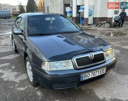 Сірий Шкода Октавія, об'ємом двигуна 1.6 л та пробігом 393 тис. км за 4400 $, фото 1 на Automoto.ua