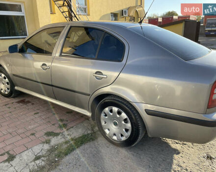 Серый Шкода Октавия, объемом двигателя 1.6 л и пробегом 260 тыс. км за 5600 $, фото 12 на Automoto.ua