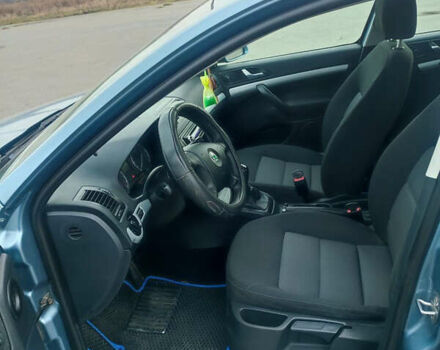 Серый Шкода Октавия, объемом двигателя 1.6 л и пробегом 252 тыс. км за 5200 $, фото 4 на Automoto.ua