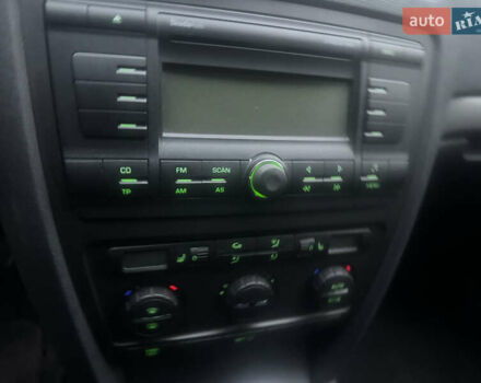 Шкода Октавия 2007 в Каменце-Подольском на Automoto.ua Серый Шкода Октавия, объемом двигателя 1.6 л и пробегом 177 тыс. км за 6700 $, фото 11 на Automoto.ua