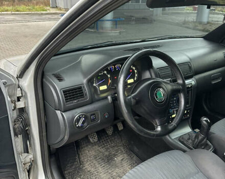 Серый Шкода Октавия, объемом двигателя 1.78 л и пробегом 277 тыс. км за 4999 $, фото 7 на Automoto.ua