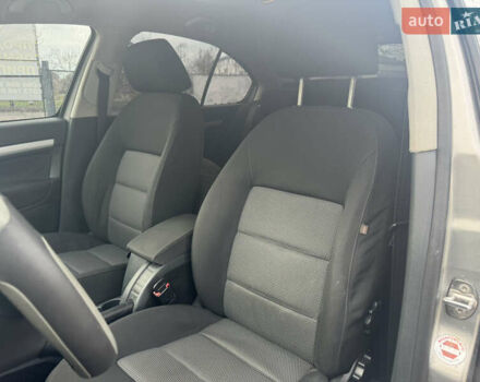 Серый Шкода Октавия, объемом двигателя 1.6 л и пробегом 290 тыс. км за 5600 $, фото 13 на Automoto.ua