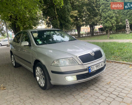 Серый Шкода Октавия, объемом двигателя 1.6 л и пробегом 350 тыс. км за 4000 $, фото 7 на Automoto.ua