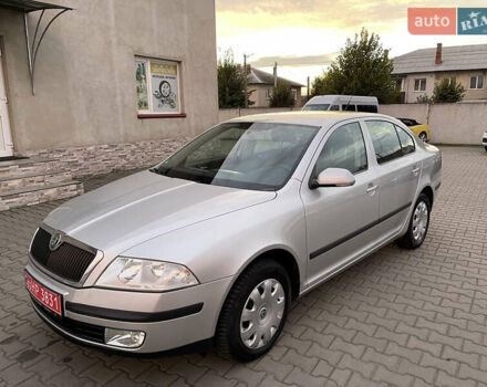 Серый Шкода Октавия, объемом двигателя 1.6 л и пробегом 257 тыс. км за 5800 $, фото 2 на Automoto.ua