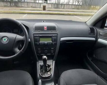 Серый Шкода Октавия, объемом двигателя 1.6 л и пробегом 335 тыс. км за 4850 $, фото 28 на Automoto.ua