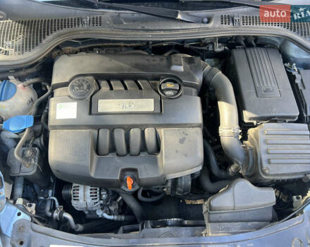 Серый Шкода Октавия, объемом двигателя 1.6 л и пробегом 250 тыс. км за 7300 $, фото 9 на Automoto.ua