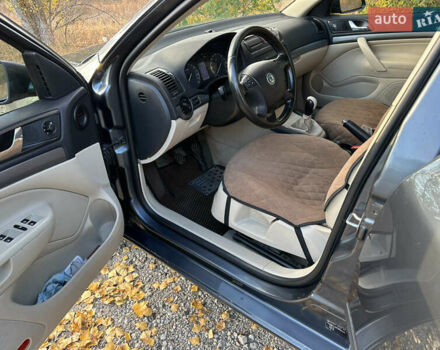 Шкода Октавия 2007 в Днепре (Днепропетровске) на Automoto.ua Серый Шкода Октавия, объемом двигателя 1.6 л и пробегом 338 тыс. км за 5700 $, фото 11 на Automoto.ua