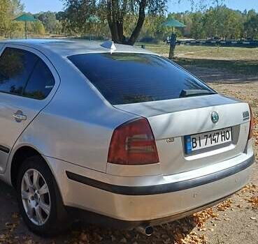 Сірий Шкода Октавія, об'ємом двигуна 1.6 л та пробігом 285 тис. км за 5500 $, фото 2 на Automoto.ua