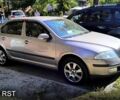 Сірий Шкода Октавія, об'ємом двигуна 2 л та пробігом 332 тис. км за 6500 $, фото 1 на Automoto.ua