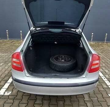 Серый Шкода Октавия, объемом двигателя 1.6 л и пробегом 335 тыс. км за 4850 $, фото 59 на Automoto.ua